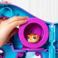 00575_LittlestPetShop_Lifestyle_PetShopPlayset-8