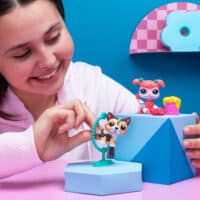 00584_LittlestPetShop_Lifestyle_2Pack_Jump-3