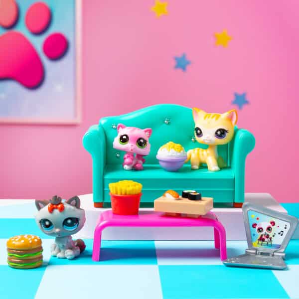 00636_LittlestPetShop_Lifestyle_DinerDash-9