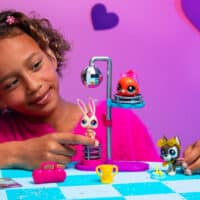 00637_LittlestPetShop_Lifestyle_DiscoPets-1