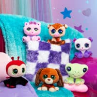 00670_LittlestPetShop_Lifestyle_6inPlush-3